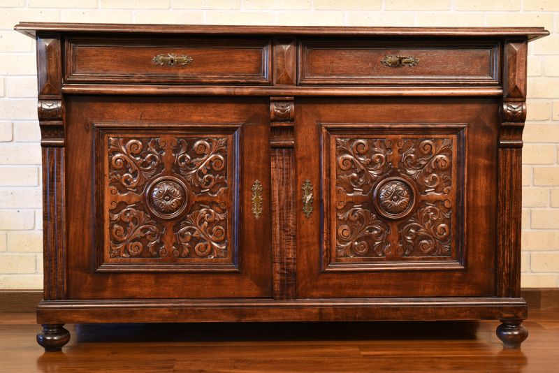 Antique Furniture Experts